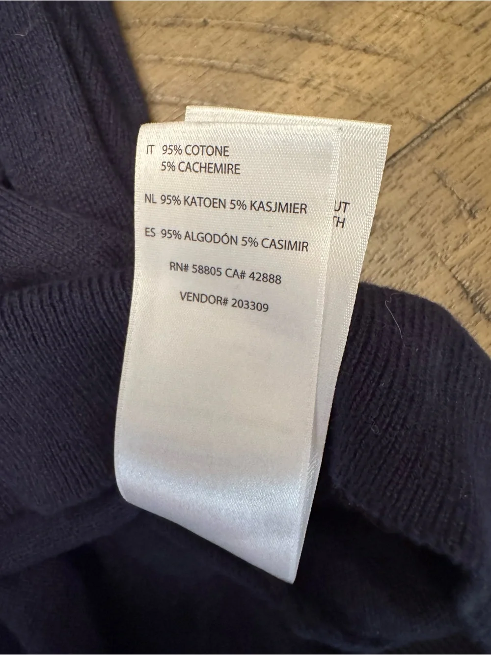 OAK HILL PREMIUM Cotton Cashmere Sweater V Neck